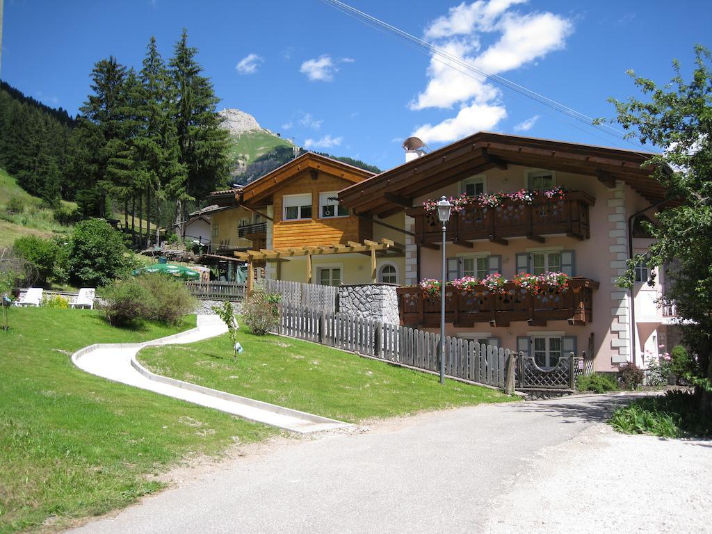 Appartamenti Residence Rodolon Campestrin Exterior foto